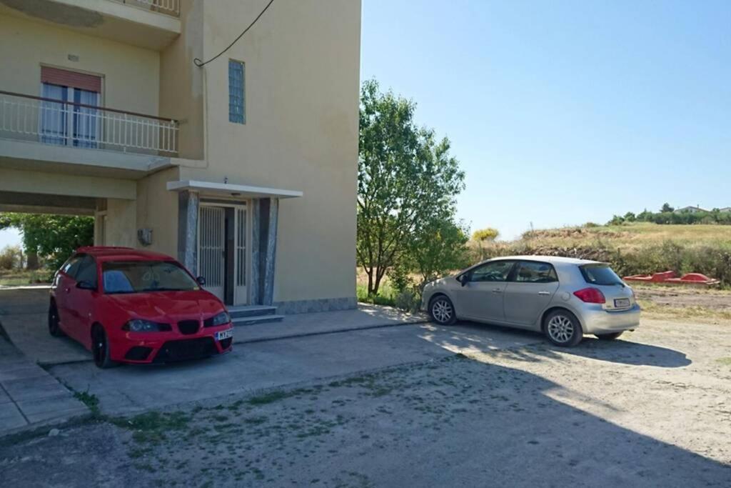 Apartamento Sunshine House Offering Spectacular Views To Olymp A Nea Iraklia Exterior foto
