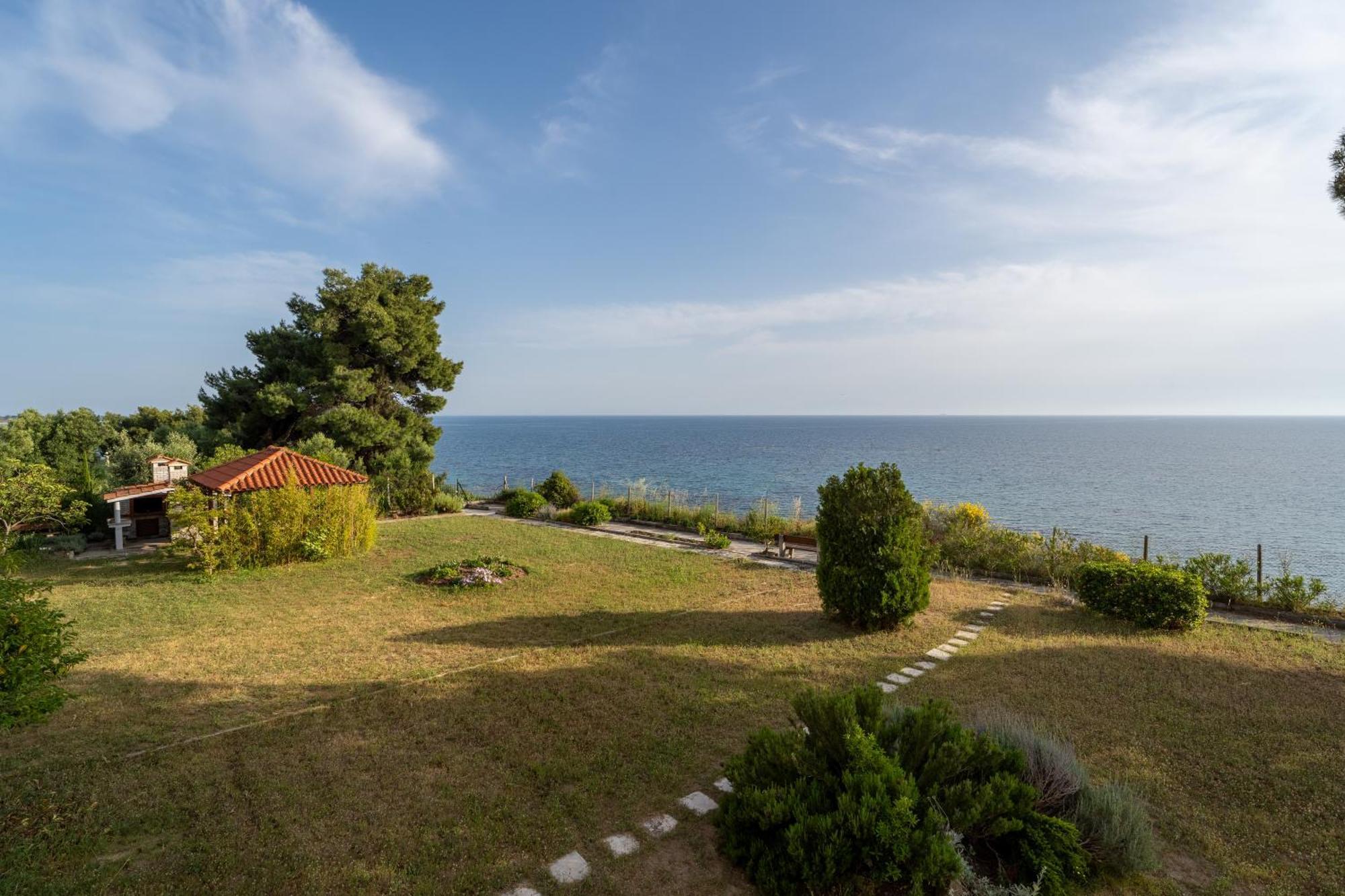 Apartamento Sunshine House Offering Spectacular Views To Olymp A Nea Iraklia Exterior foto