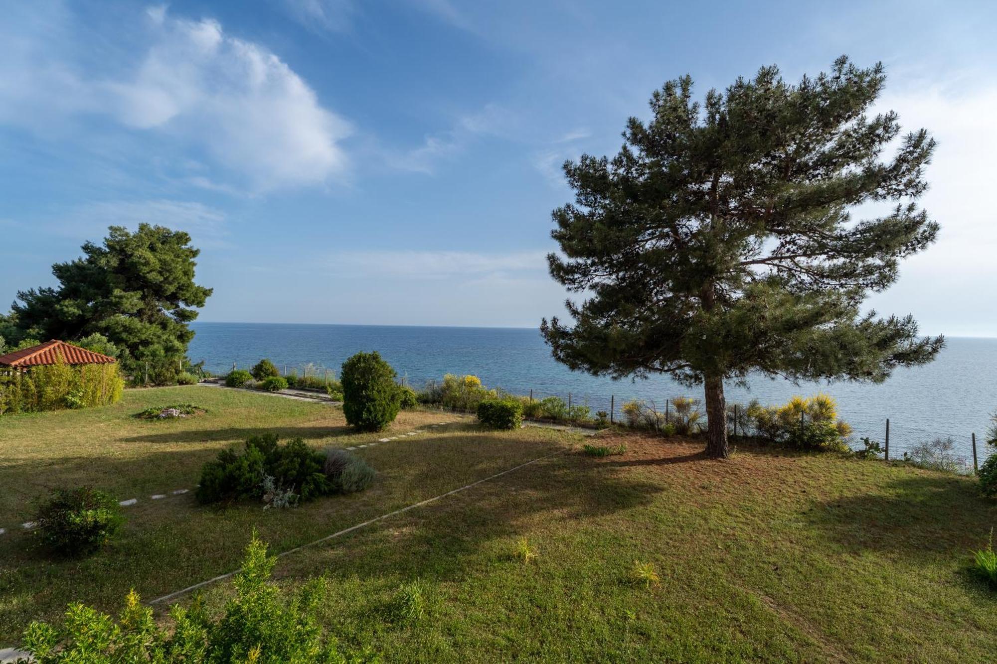 Apartamento Sunshine House Offering Spectacular Views To Olymp A Nea Iraklia Exterior foto